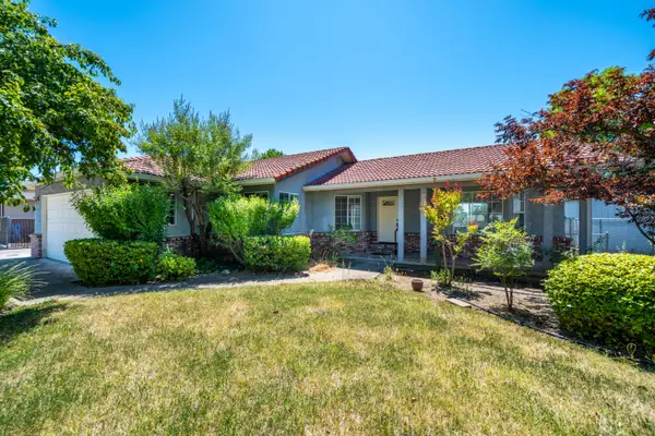 665 Collyer Drive, Redding, CA 96003
