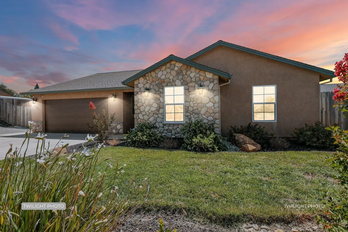 1265 Yacht Court, Redding, CA 96003 - #1