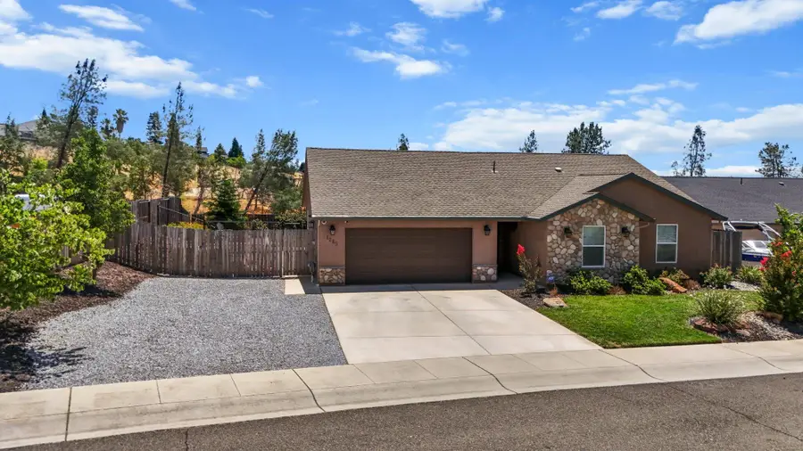 1265 Yacht Court, Redding, CA 96003 - #3
