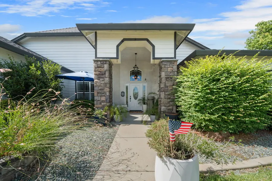2002 Cilantro Drive, Redding, CA 96003 - #3