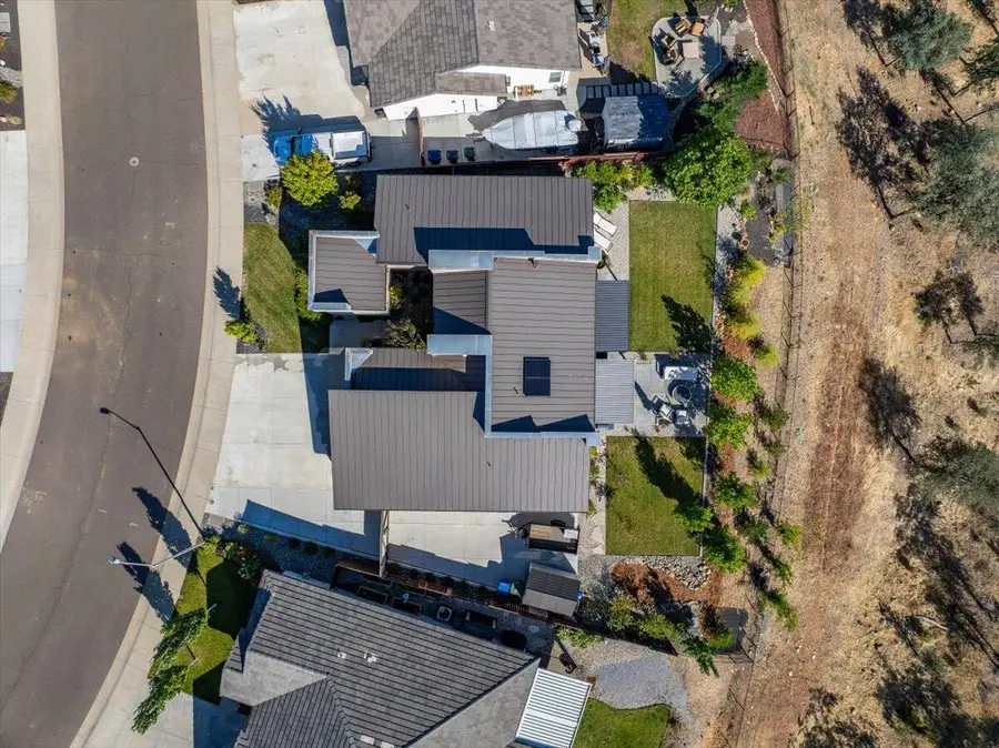 922 Katmai Place, Redding, CA 96001 - #2