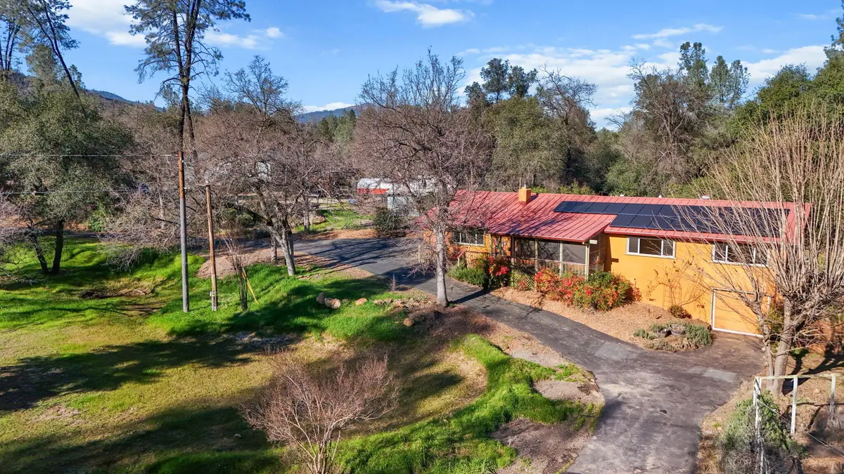 12785 Williamson Road, Redding, CA 96003 - Image #1