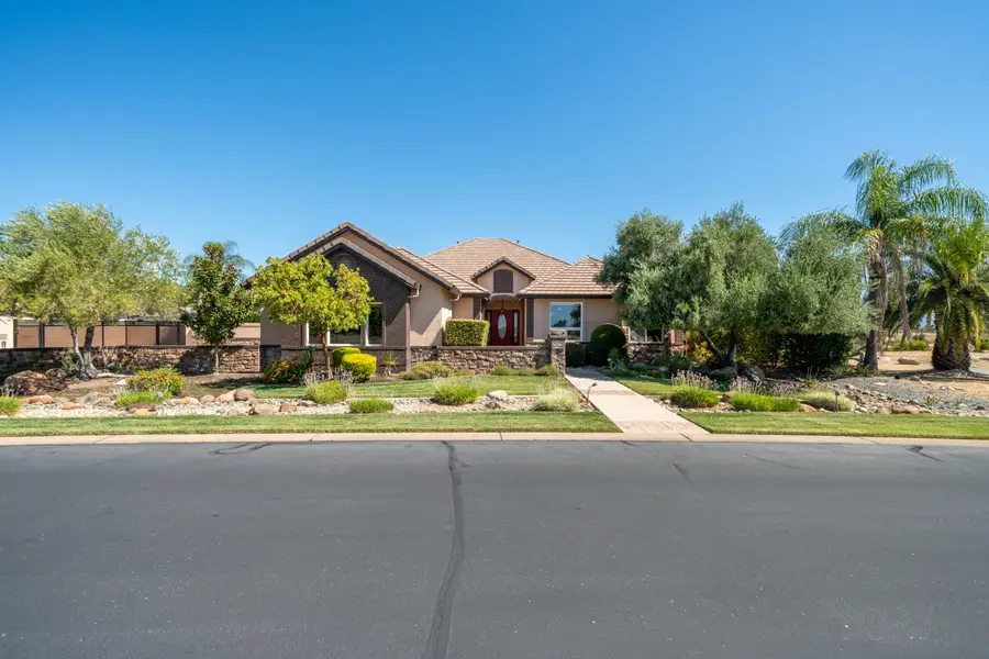 863 Santa Cruz Drive, Redding, CA 96003 - #2