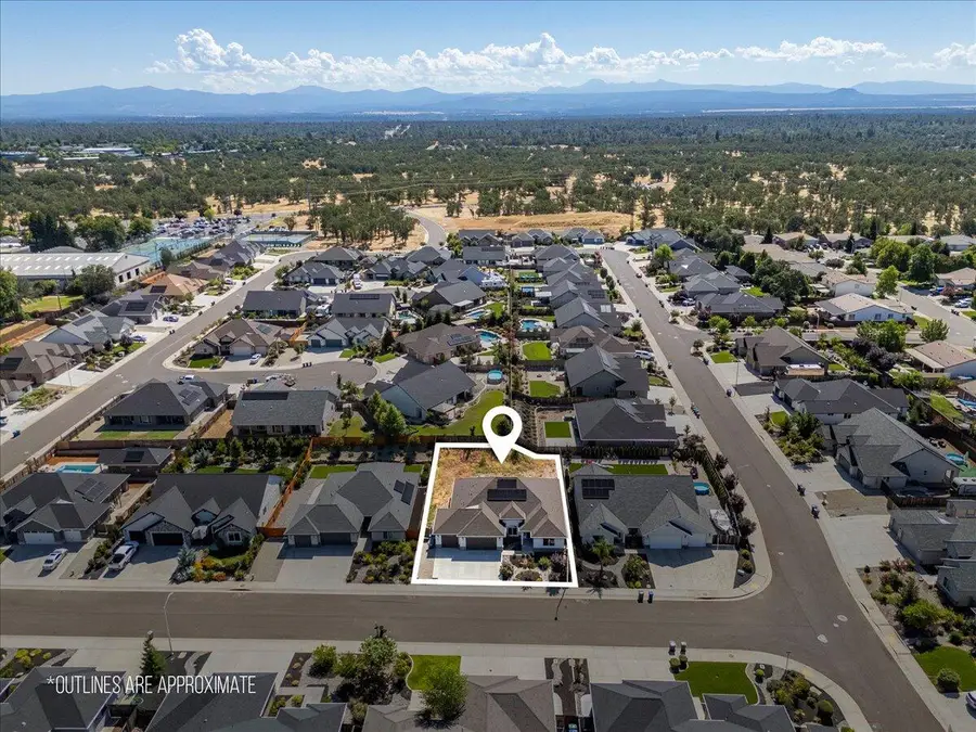 3677 Nadal Drive, Redding, CA 96002 - #3