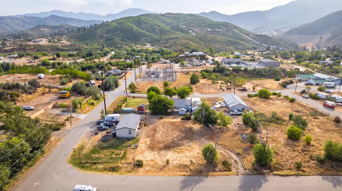 11543 Center Street, Redding, CA 96001 - #1