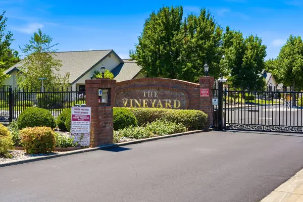 1777 Capistrano Walk, Redding, CA 96003