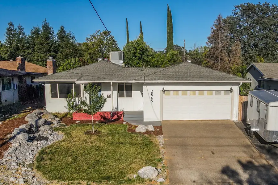 2845 Regal Avenue, Redding, CA 96002 - #2