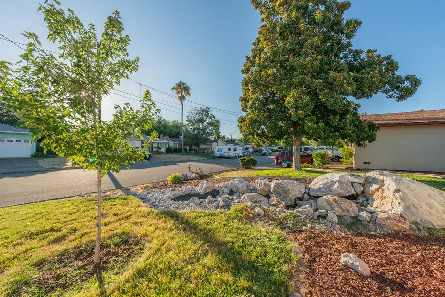 2845 Regal Avenue, Redding, CA 96002 - #3