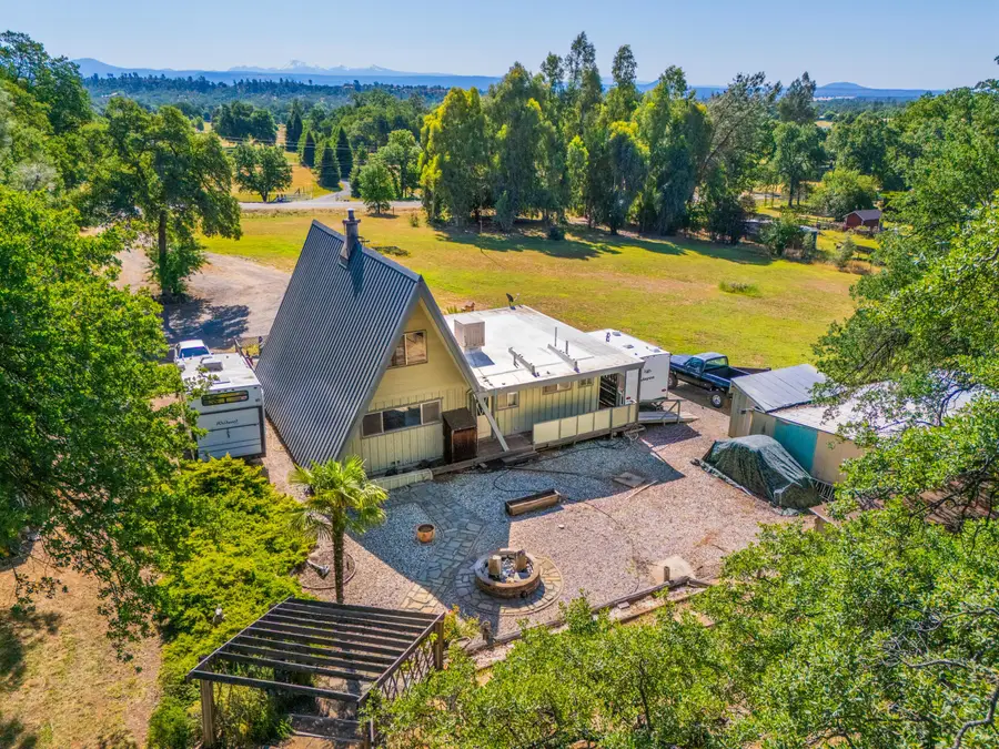 10268 Deschutes Road, Palo Cedro, CA 96073 - Image #2