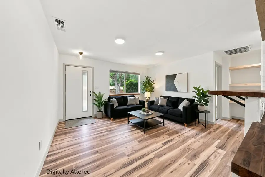 2585 Radio Lane, Redding, CA 96001 - #3