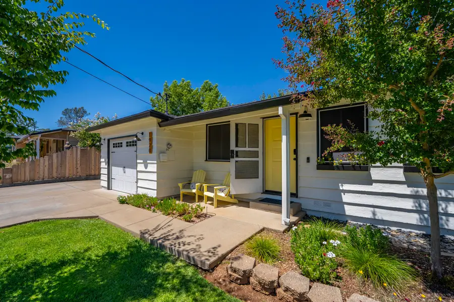 1920 Carleton Street, Redding, CA 96002 - #3