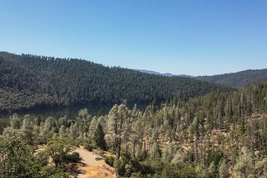 320 Lakeview, Lewiston, CA 96052 - #2