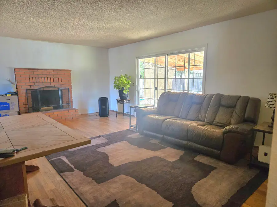 984 Camino, Redding, CA 96002 - #2