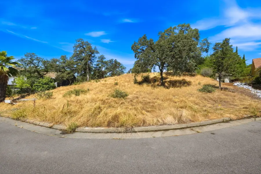 646 Ansley Court, Redding, CA 96003 - #2