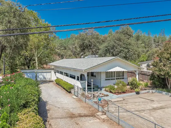 13778 Buckeye Street, Shasta Lake, CA 96019