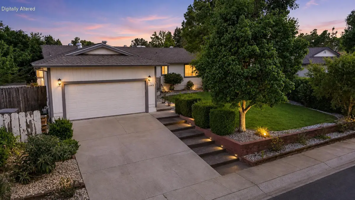 1043 Goodview Way, Redding, CA 96003 - #1