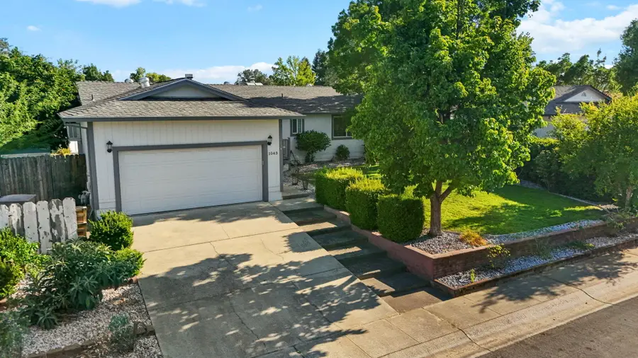 1043 Goodview Way, Redding, CA 96003 - #2