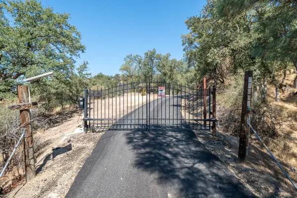 22596 Dalewood Drive, Palo Cedro, CA 96073