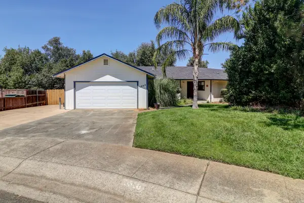 3808 Bluffside Court, Redding, CA 96002