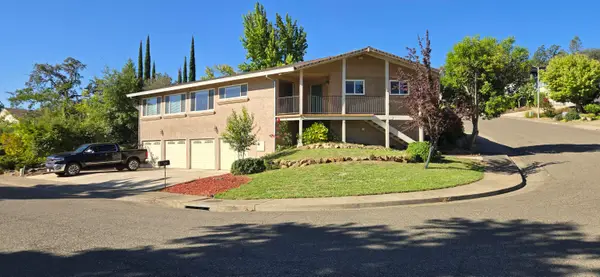 3235 Stratford Avenue, Redding, CA 96001