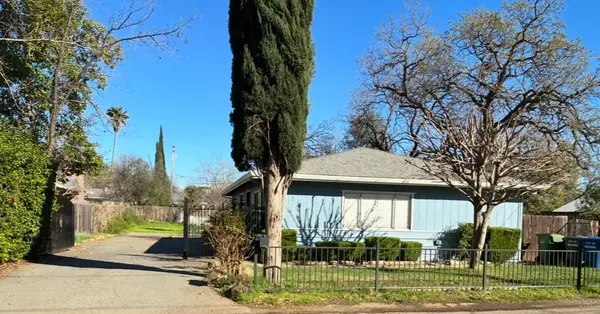 2663 Irwin Road, Redding, CA 96002