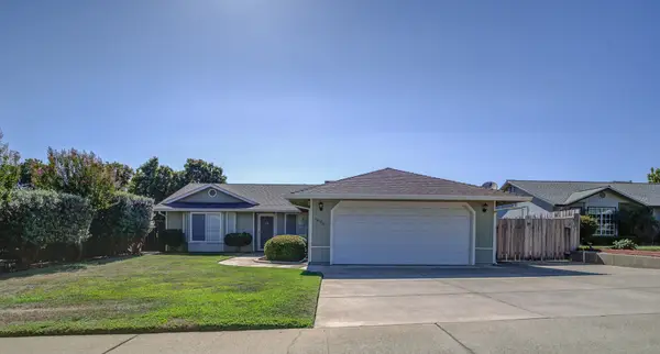 1626 French Lace Lane, Redding, CA 96003