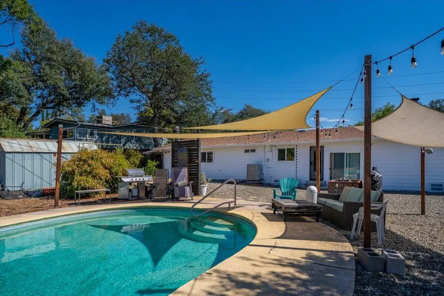 1394 Mistletoe Lane, Redding, CA 96002 - #2