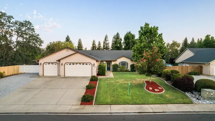 19277 Sellins View Court, Redding, CA 96003 - #2