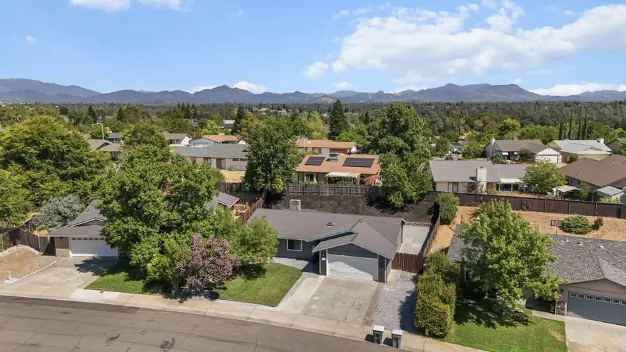 1428 Wingsetter Way, Redding, CA 96003 - #2
