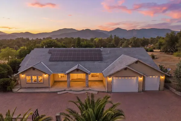 11574 Quartz Hill Road, Redding, CA 96003