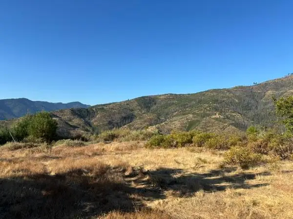 23896 Little Slate Creek Road, Lakehead, CA 96051