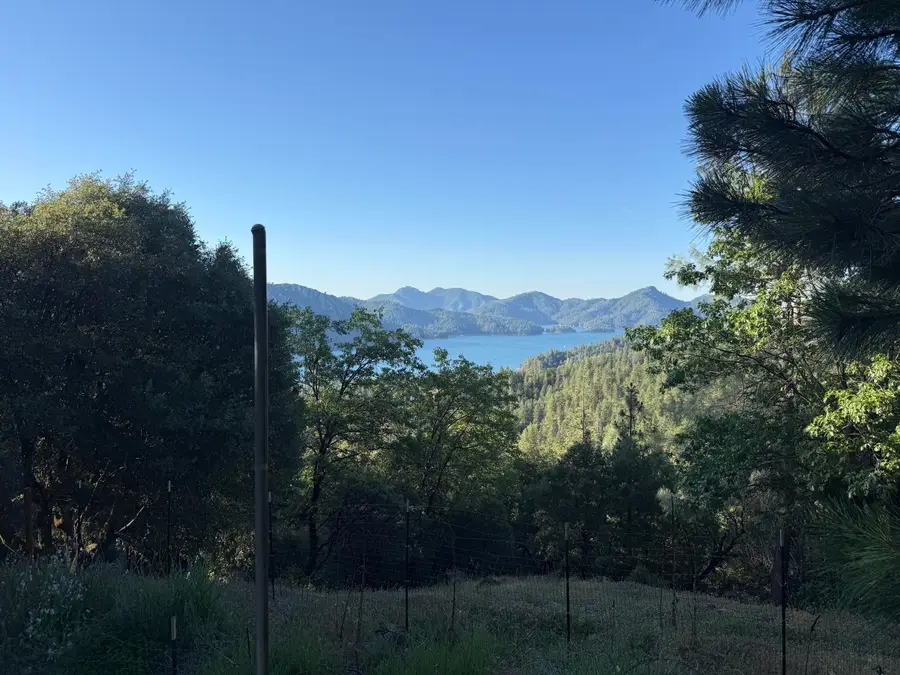 18225 Skyline Drive, Lakehead, CA 96051 - #2