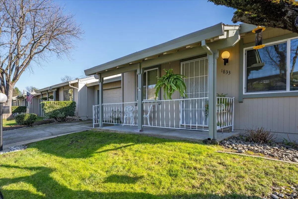 1833 Del Mar Avenue, Redding, CA 96003 - #1