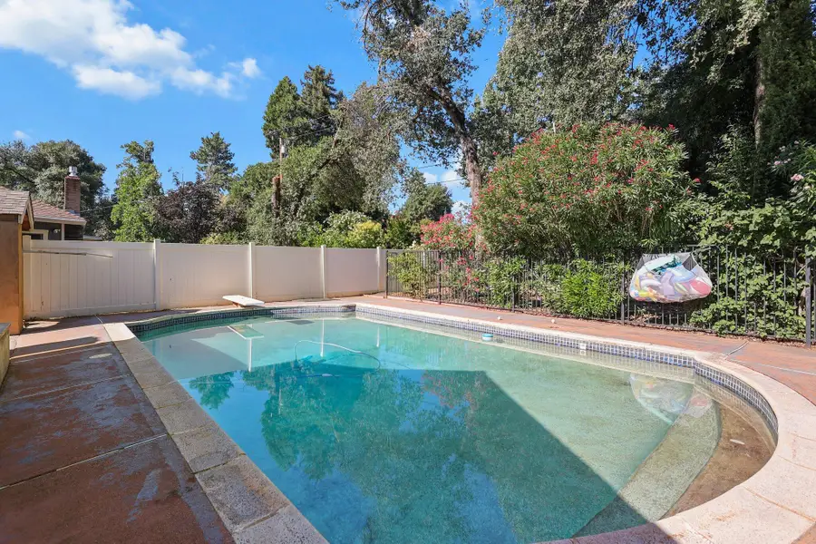 3428 Adams Lane, Redding, CA 96002 - #3