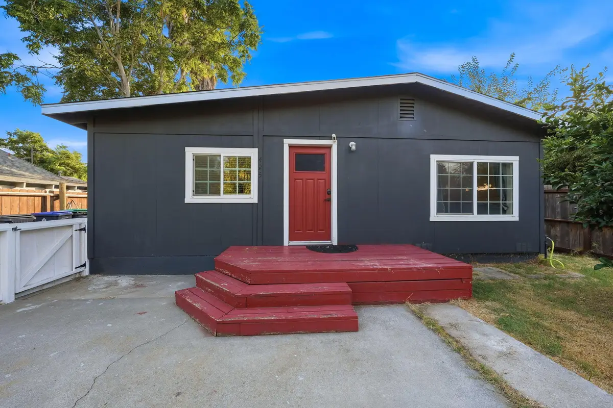 425 San Mateo Avenue, Gerber, CA 96035 - #1