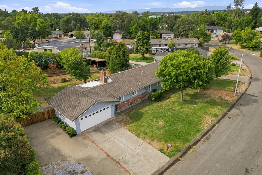 1349 Carter Way, Redding, CA 96002 - #2