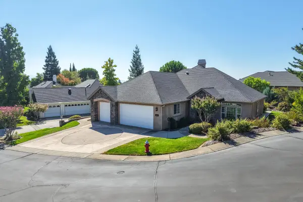 3183 Colombard Walk, Redding, CA 96001
