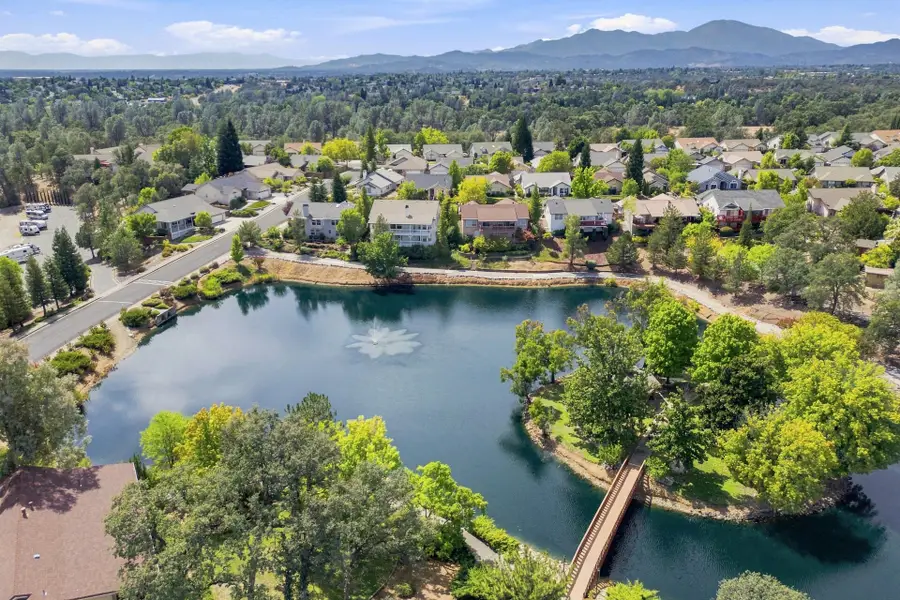 349 Vintage Path, Redding, CA 96003 - #2