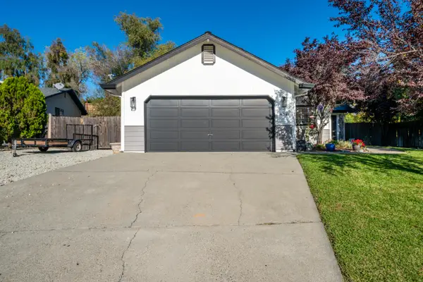 874 Spaniel Drive, Redding, CA 96003