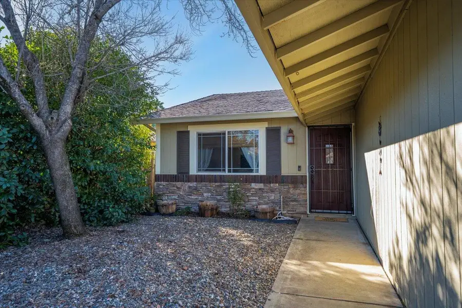 1234 Pershing Street, Redding, CA 96003 - Image #2