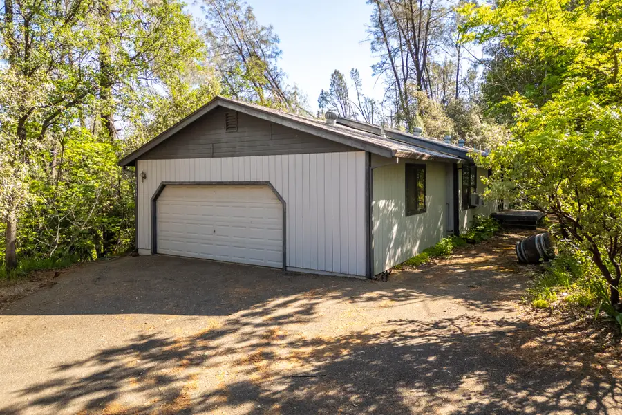 14311 Indian Acres Trail, Redding, CA 96003 - #2