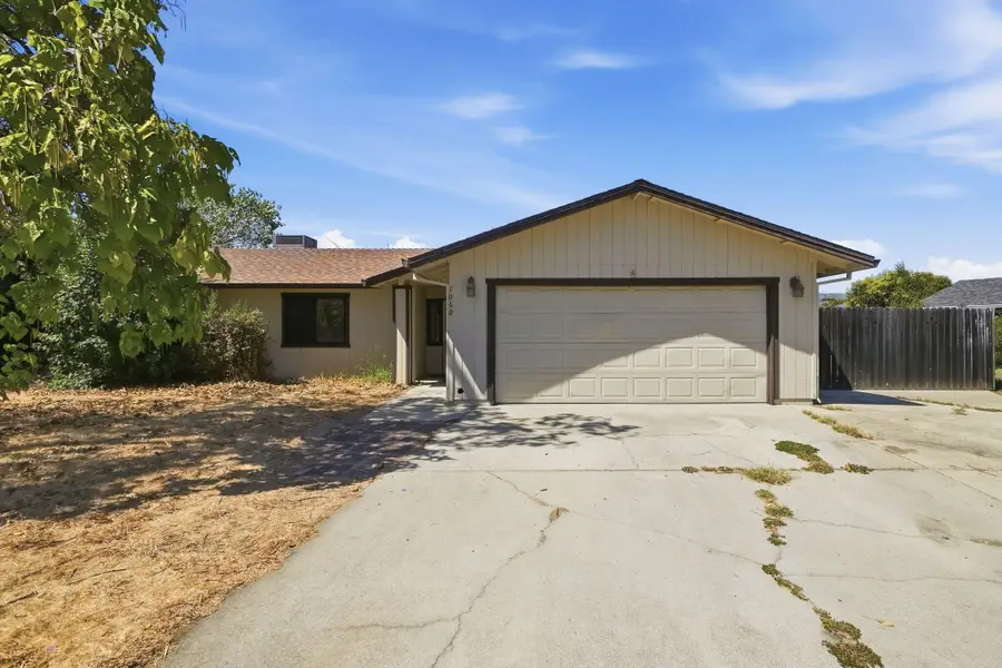 1060 Dara Court, Redding, CA 96003 - #2