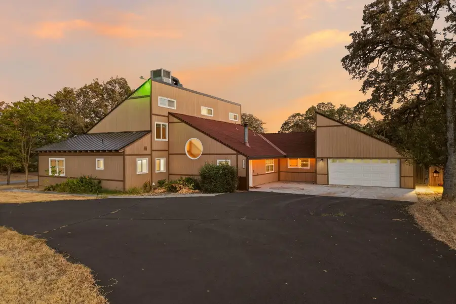 21445 Wilcox Road, Red Bluff, CA 96080 - #2