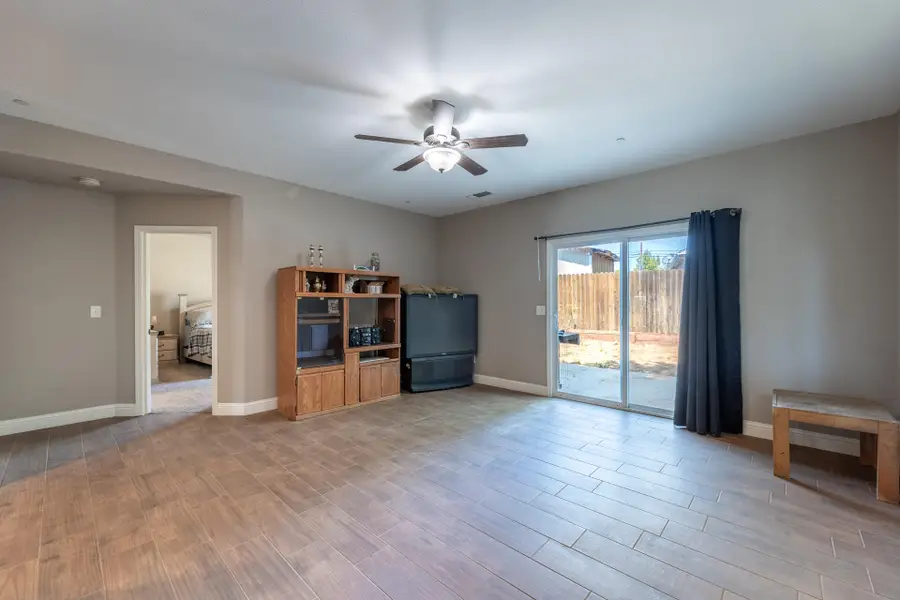1720 Douglass Street, Red Bluff, CA 96080 - #2