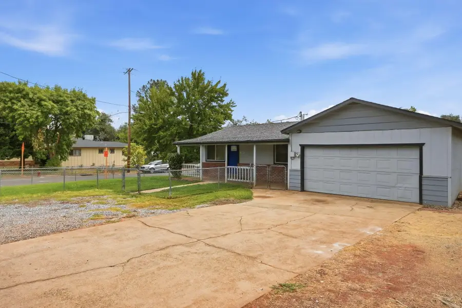 1669 Mistletoe Lane, Redding, CA 96002 - #2