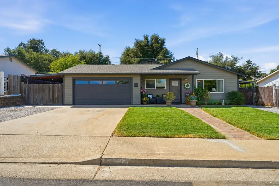 1360 Hemlock Avenue, Anderson, CA 96007 - #2