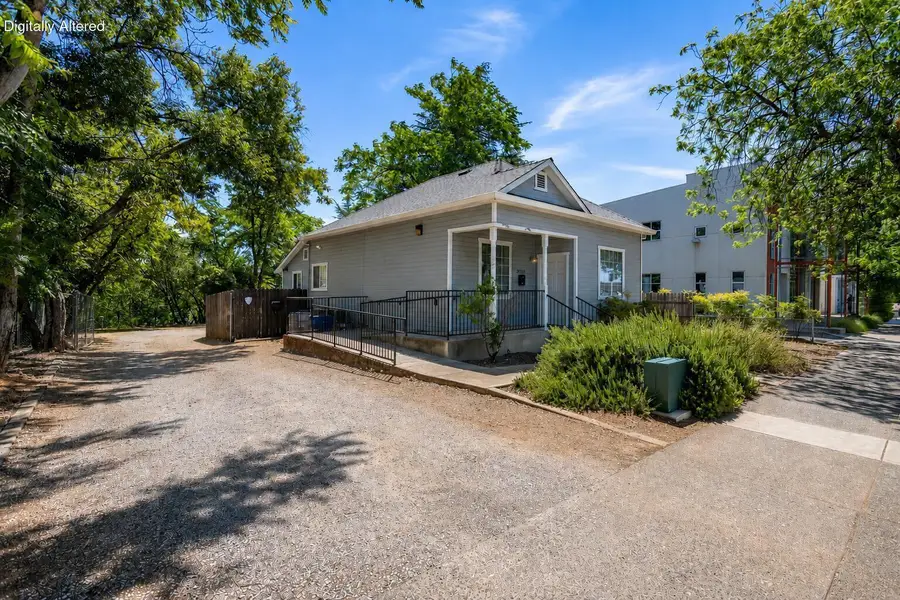 2037 Pine Street, Redding, CA 96001 - #2