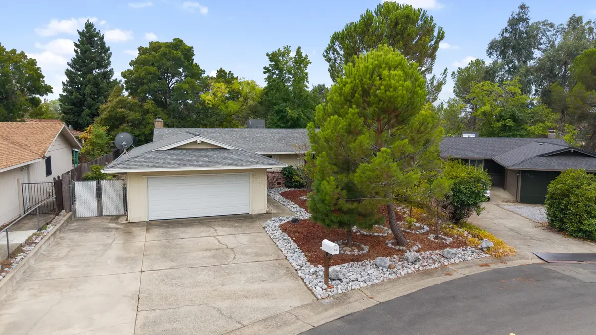 5637 Cascade Drive, Redding, CA 96003 - #1