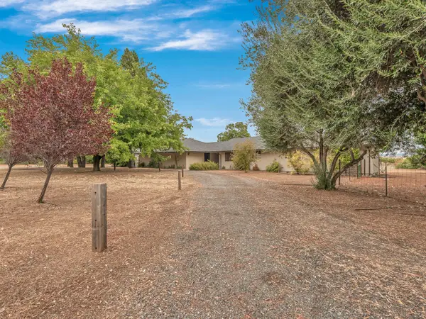 6905 Scotview Lane, Anderson, CA 96007