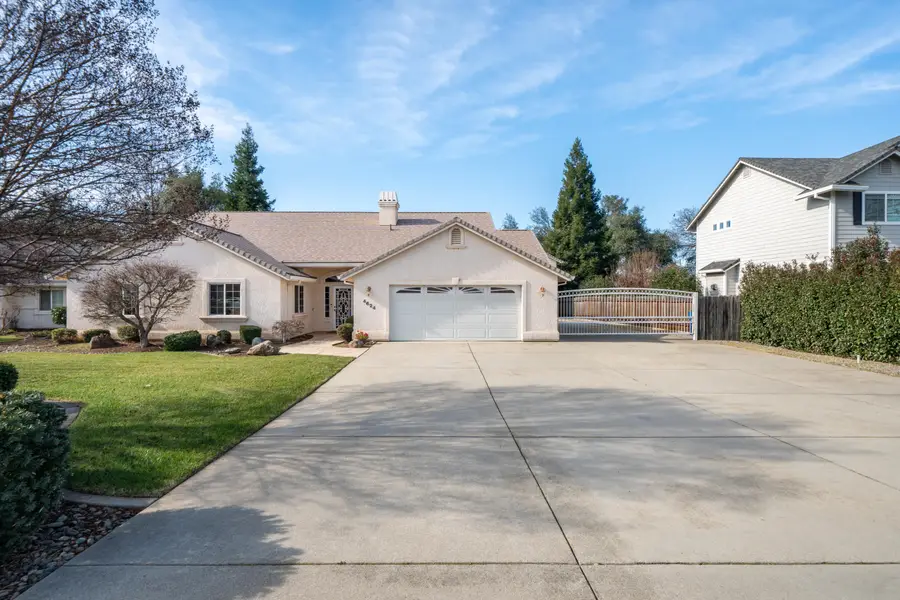 4624 Columbine Drive, Redding, CA 96002 - #2